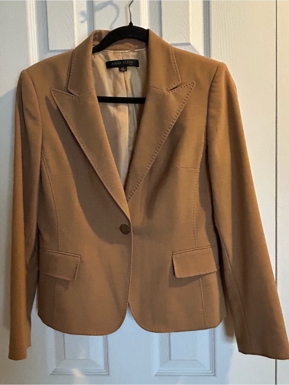 Anne Klein Tan Single-Button Notch Lapel Blazer - wool blend, size 10P